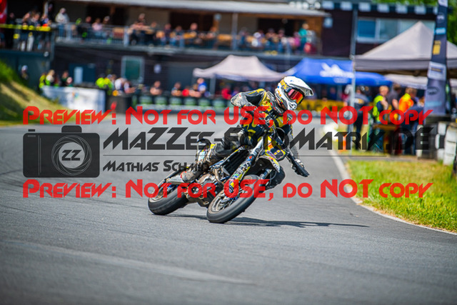 MaZZes_FotoMatrix_220529_7369 | Fotograf Mathias Schmid
Sportfotograf,
Eventfotograf,
Hochzeitsfotograf,
Portraitfotograf