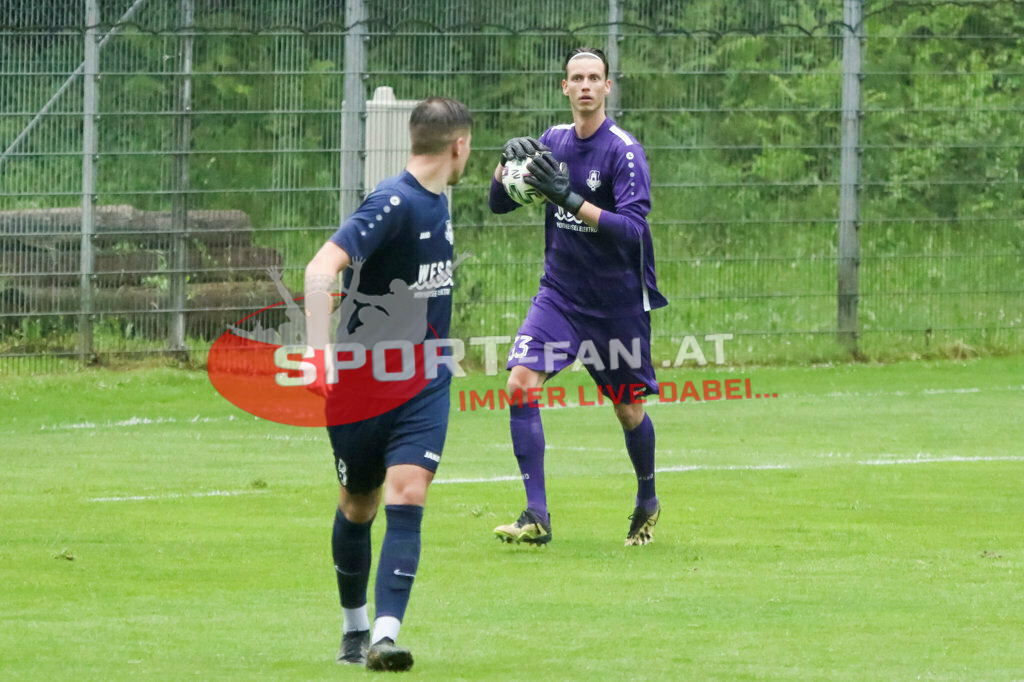 ATUS Velden - SV Maria Gail |  ; ATUS Velden - SV Maria Gail am 03.06.2022 in Velden
(Waldarena), AUSTRIA, (Photo by Ernst Krawagner sport-fan.at) - Realisiert mit Pictrs.com
