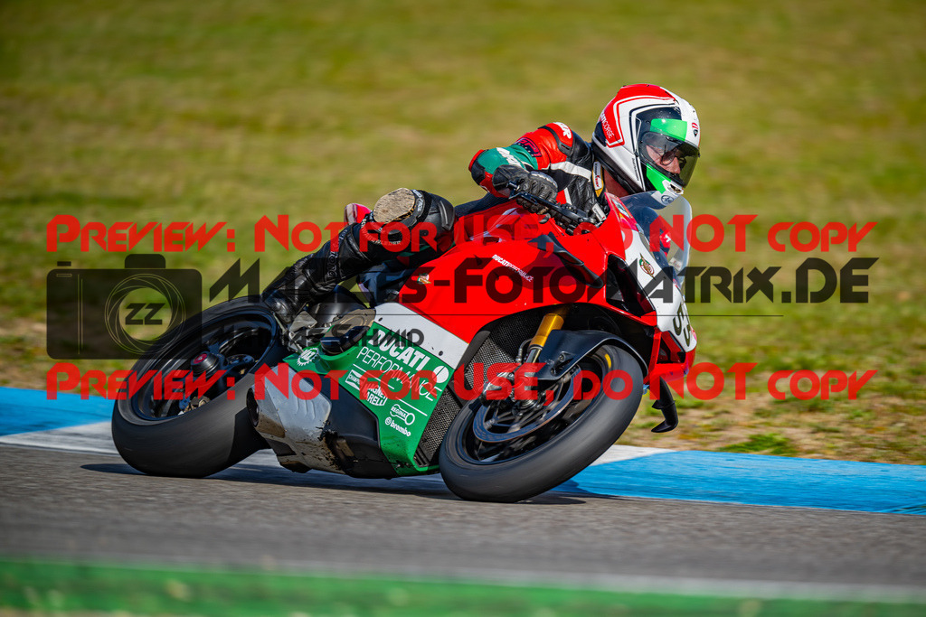 MaZZes_Fotomatrix_20260406_6007705_5578-2 | WEISS