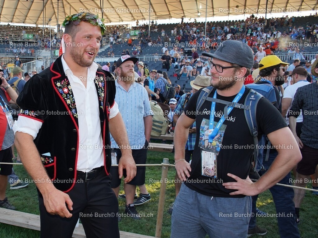 198 | René Burch leidenschaftlicher Fotograf aus Kerns in Obwalden.  Hier finden sie Sport, Landschaft und Natur Fotografie.
 - Realisiert mit Pictrs.com