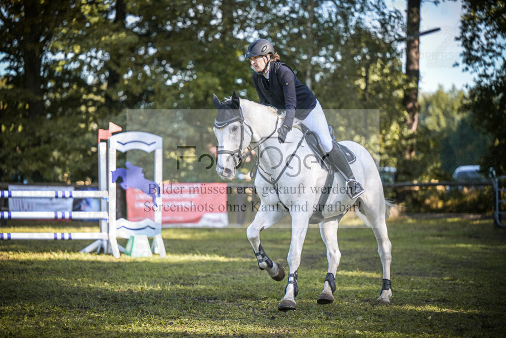 DOS_0734 | Entdecke hochwertige Reitturnierfotos von Foto Oger. Professionell, emotional und authentisch – jetzt Lieblingsmomente im Shop bestellen.Deutschlandweite Turnierfotografie. - Realisiert mit Pictrs.com