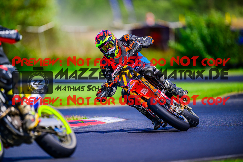 MaZZes_FotoMatrix_240714_6007705_8259 | S2
