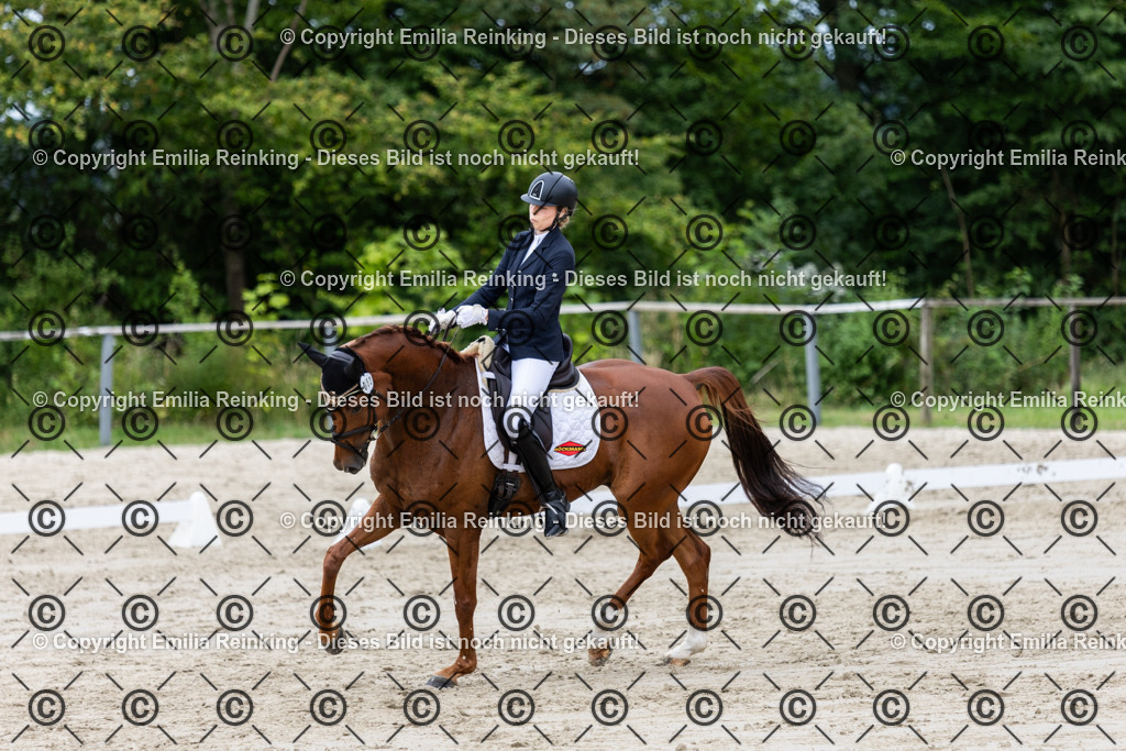 CL5A8365 | Emilia Reinking Fotografie - Realisiert mit Pictrs.com