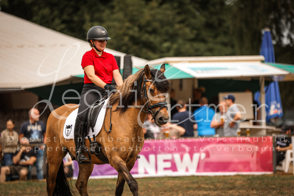 SoShow00124 | Leoni Ertmer Photography - Realisiert mit Pictrs.com