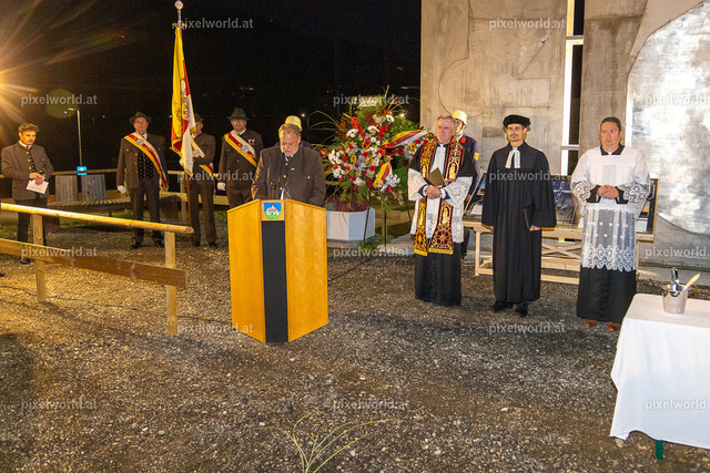 Einweihung Mileniumskreuz und 10. Oktoberfeier | Bildershop von pixelworld.at - Realisiert mit Pictrs.com