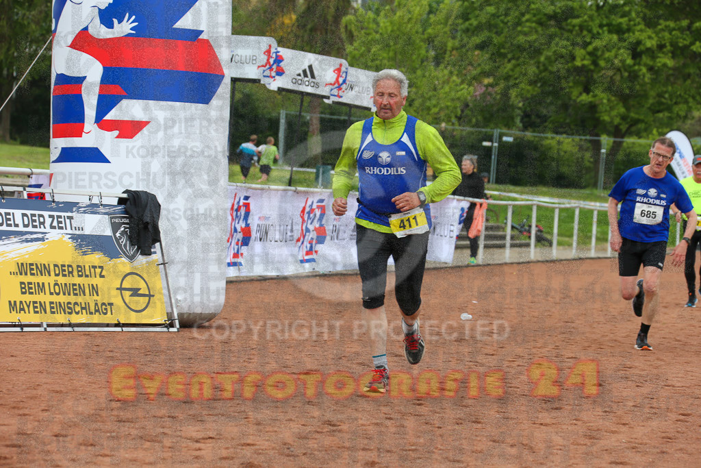 220501_1058_EX1_9372 | Sportfotografie im Rhein-Sieg Kreis, Köln, Bonn, NRW, Rheinland Pfalz, Hessen, etc. Unser Tätigkeitsfeld umfasst den Laufsport vom Volkslauf über den Marathon, Duathlon, Triathon bis zum Ultralauf wie Kölnpfad Ultra oder Schindertrail.