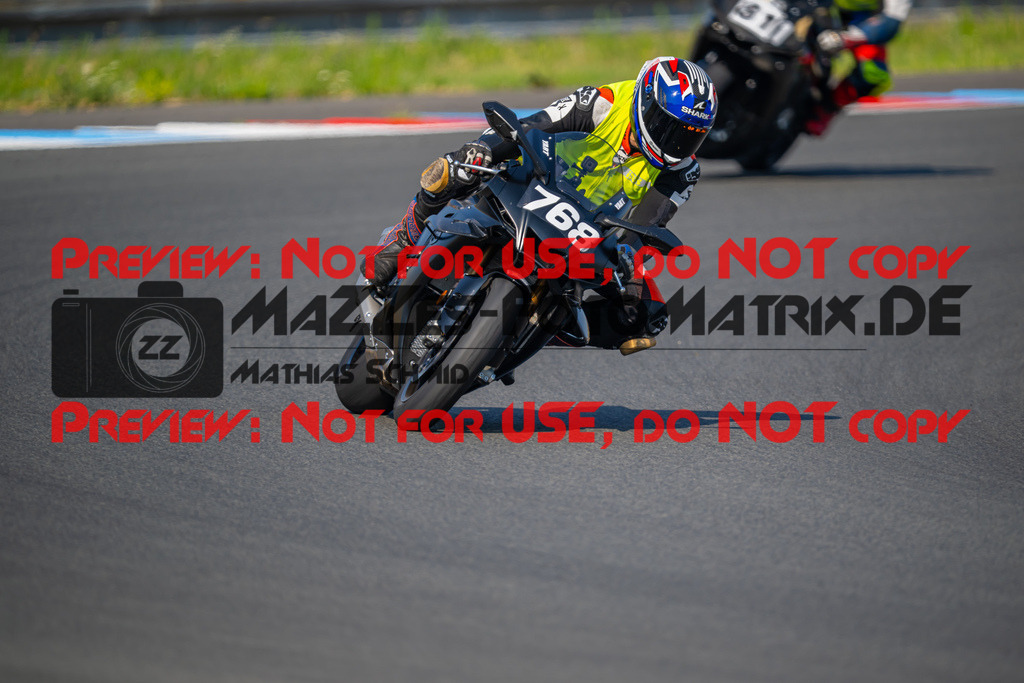 MaZZes-Fotomatrix-20260805-520149 | OPEN