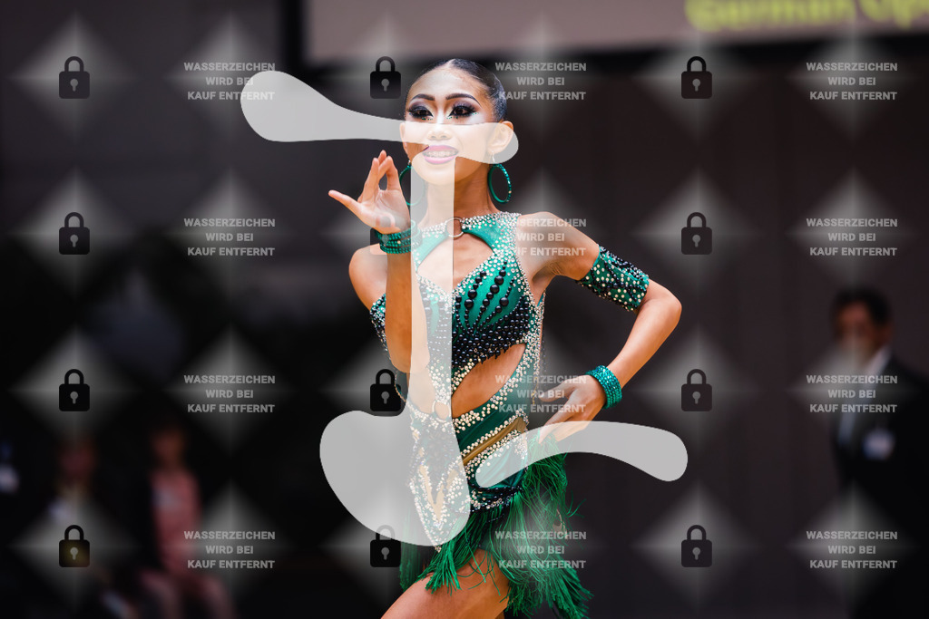 GOC 2025 - WDSF Solo Junior II Latin Female - 2025-08-21-8592 | Webshop for digital downloads and prints of dance sport, event & show photographer Julian Link - Realisiert mit Pictrs.com