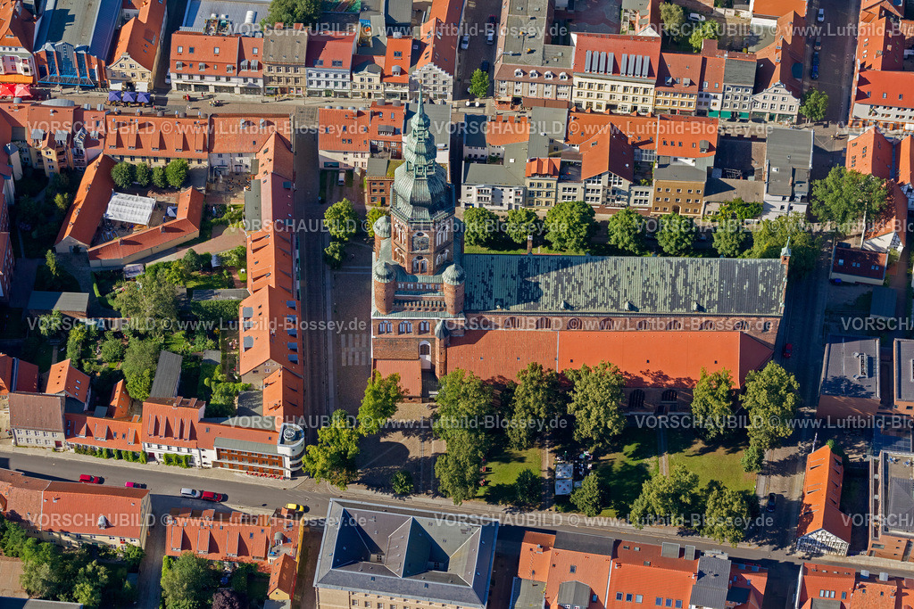 Greifswald12084062 | Greifswalder Dom St.Nikolai, Der Dom St. Nikolai (um 1263) ist zugleich die größte Kirche der Stadt, Gründungsort der Universität und Predigtkirche des Bischofs der PEK, Mitte, Zentrum,  Greifswald, Mecklenburg-Vorpommern, Deutschland, Europa