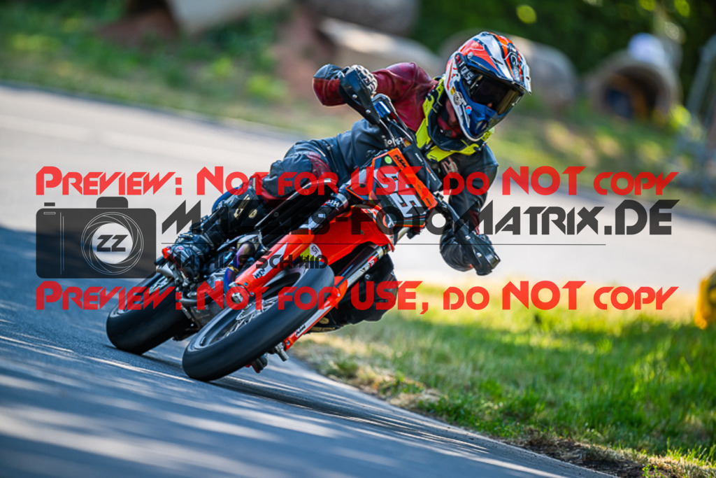 MaZZes_FotoMatrix_230609_2706 | UE40