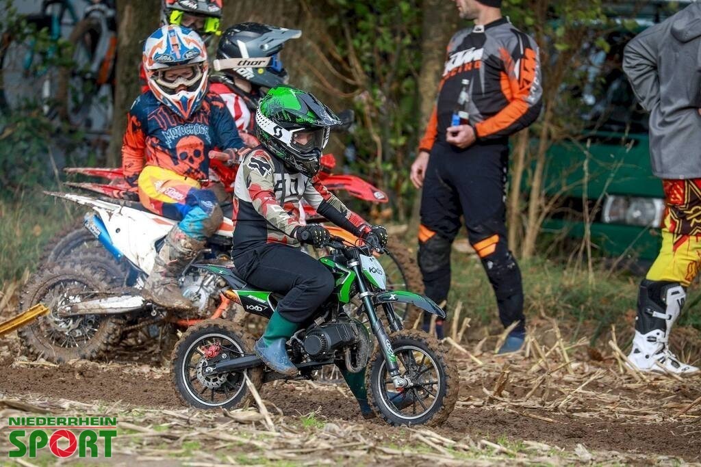 OpenTrack2024_Kinder_21 | Bildergalerie von Sport-Ereignissen aber auch von weiteren spannenden Dingen - nicht nur vom Niederrhein. In Anlehnung an den bekannten Spruch von Hanns Dieter Hüsch heißt das Motto: "Niederrhein ist überall".  - Realisiert mit Pictrs.com