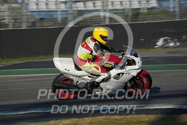 2023_09_25_PBK_14475 | Sportfotografie; SlowMotion; Video; Rennstrecke; Hafeneger; Speer; Racing; RSE; BMW; CBO; Trackday; Motorsportarena; Hockenheimring; Brno; Most; Barcelona; Valencia