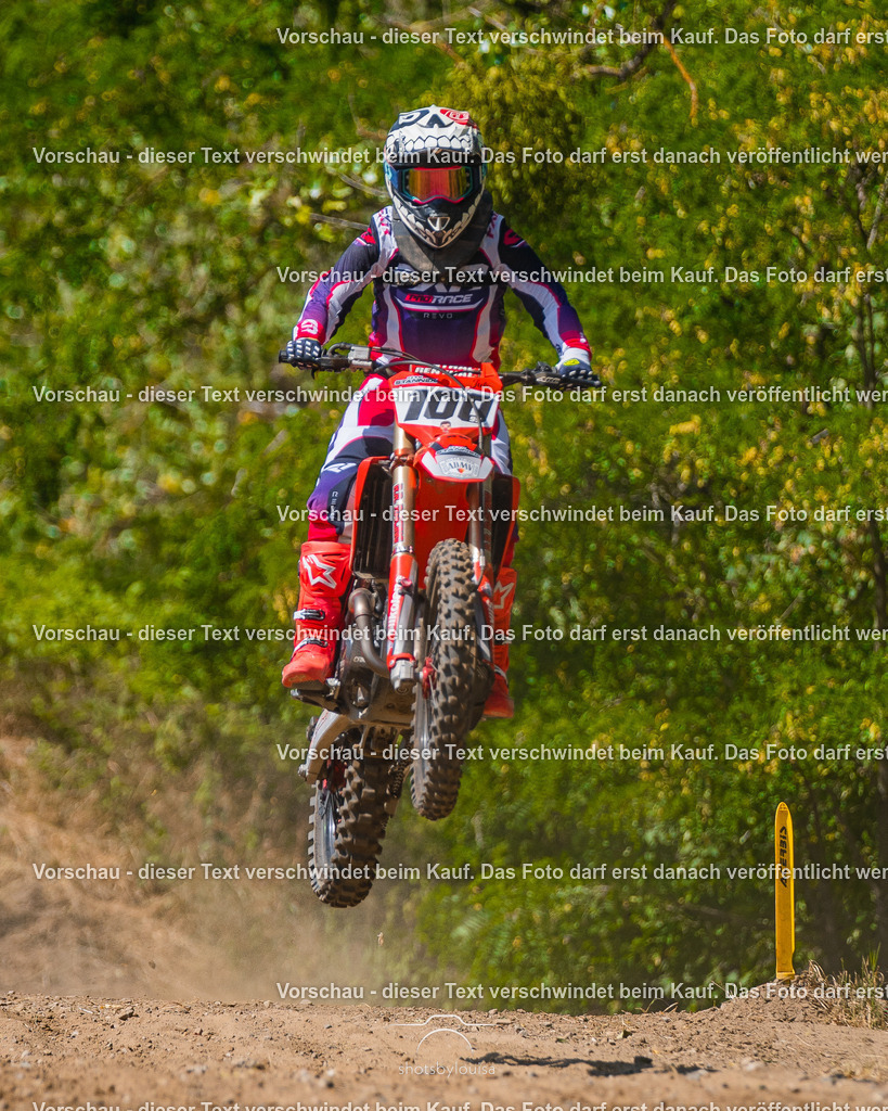07_05_BernauerSchleife-6637 | Sportfotografin aus Berlin-Brandenburg mit Fokus auf Motocross. Ich halte deine sportliche Leistung und echte Emotionen auf und neben der Strecke professionell fest. Entdecke die Fotos von deinem Rennen und bestelle sie direkt hier im Shop.