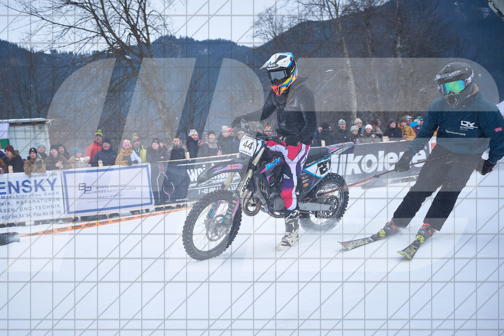 11. Holzknecht Skijöring | Skijöring am 24.01.2026: 11. Holzknecht Skijöring in Gosau am Dachstein, Oberösterreich, ÖsterreichFoto: © 2026 Martin Bihounek | mb-creative.eu