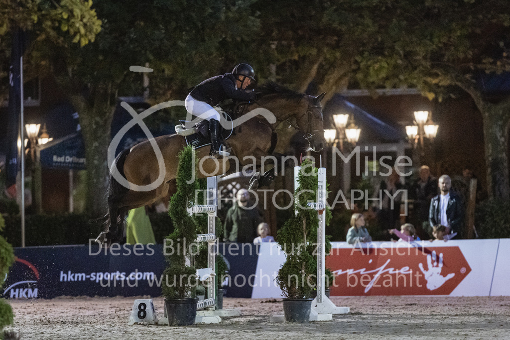 220909_OWLCh_GroßeTour-522 | Deine schönsten Turniermomente als professionelle Fotos! Entdecke hochwertige Pferdesport-Fotografie im Online-Shop. Jetzt Fotos finden & bestellen!