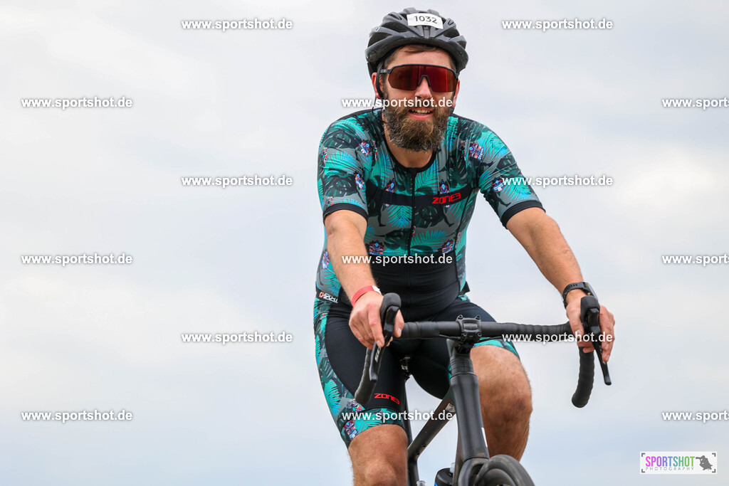 BR8A4036 | Stadttriathlon Erding 2025. #yourpictrs #sportshot_your_pictrs @Sportshotphotography #stadttriathlonerding Copyright: www.sportshot.de
