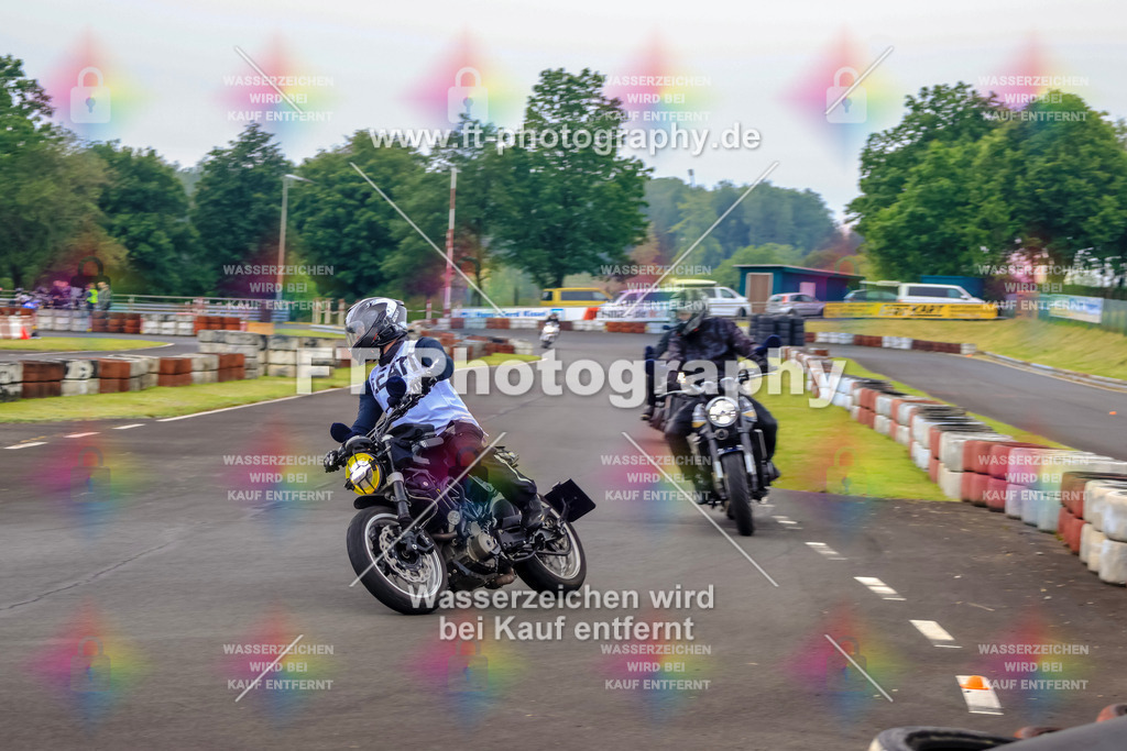 OBK-5688 | Hier findet Ihr Bilder von Touristenfahrten auf der Nürburgring Nordschleife oder von anderen Veranstaltungen die ich besucht habe. Viel Spass beim Durch Schauen 