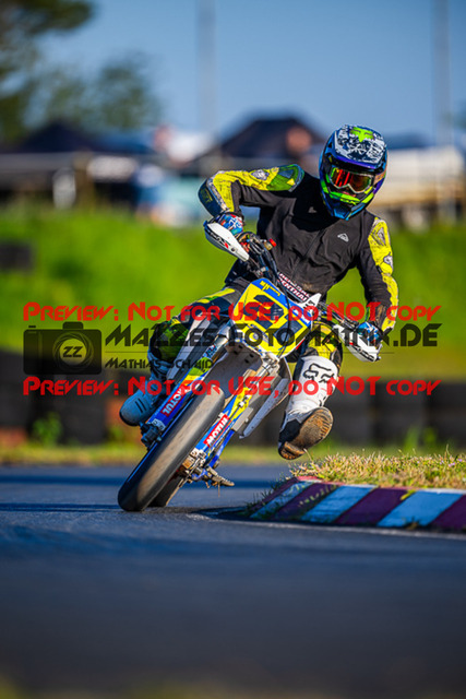 MaZZes_FotoMatrix_230916_0164 | S4