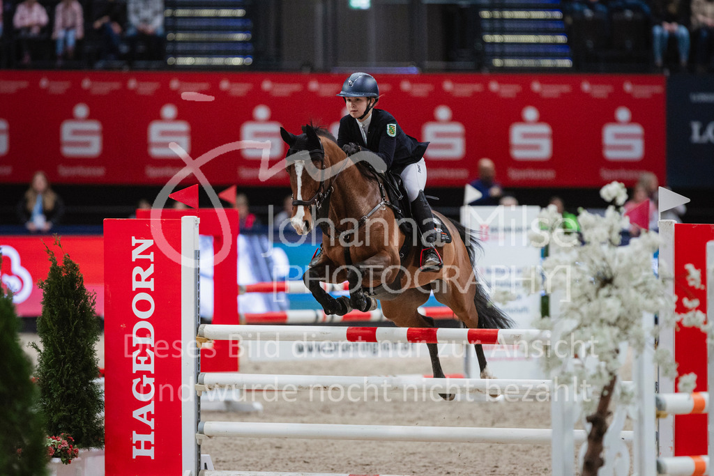 240119_Leipzig_PonyTrophy-661 | Deine schönsten Turniermomente als professionelle Fotos! Entdecke hochwertige Pferdesport-Fotografie im Online-Shop. Jetzt Fotos finden & bestellen!