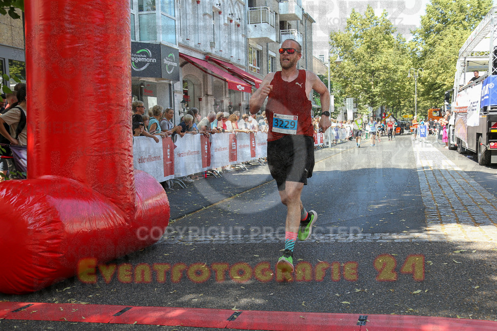 250621_1205_EX1_4857 | Sportfotografie im Rhein-Sieg Kreis, Köln, Bonn, NRW, Rheinland Pfalz, Hessen, etc. Unser Tätigkeitsfeld umfasst den Laufsport vom Volkslauf über den Marathon, Duathlon, Triathon bis zum Ultralauf wie Kölnpfad Ultra oder Schindertrail.