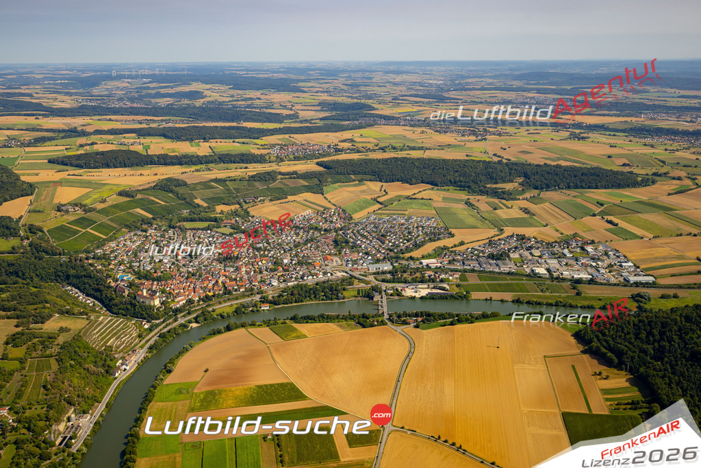 Das Luftbild zeigt :  Gundelsheim - Die Luftaufnahme wurde 2024 vom UL-Flugzeug aus erstellt ( keine Drohne ) - Hochauflösende Luftaufnahme - Für grossformatige Ausdrucke geeignet. Die Geschenkidee !Mit Lizenz und Bildrechte bestellbar