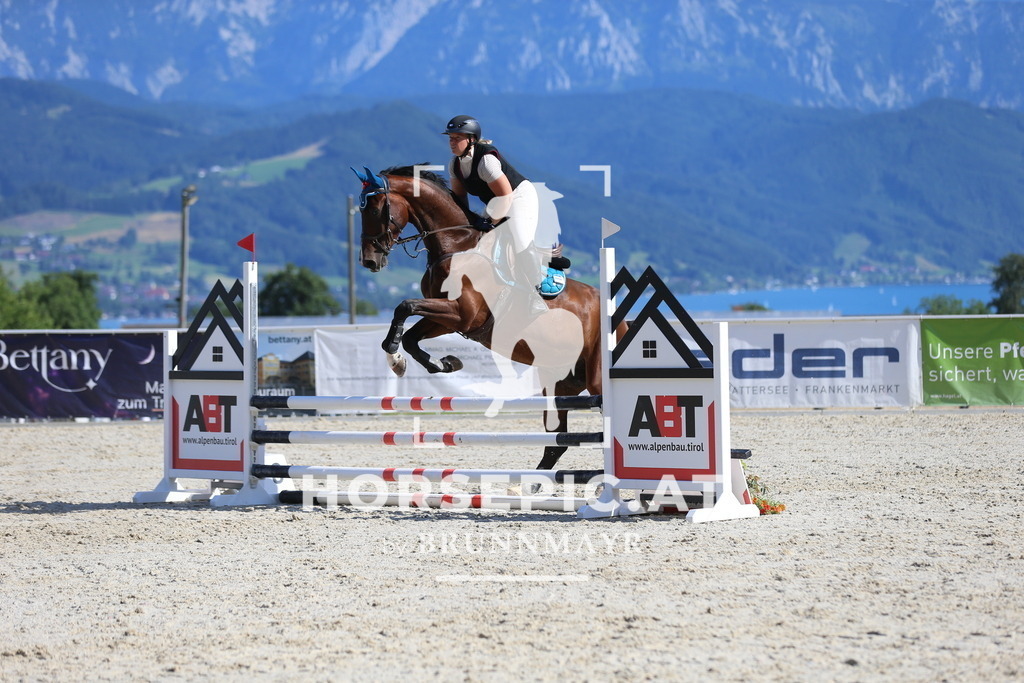DL2Q8208 | Willkommen bei Brunnmayr - Design & Fotografie – Ihrem Spezialisten für Reitturniere und Pferdeveranstaltungen in Oberösterreich, Salzburg und Bayern! Seit über 17 Jahren sind wir leidenschaftlich dabei.
