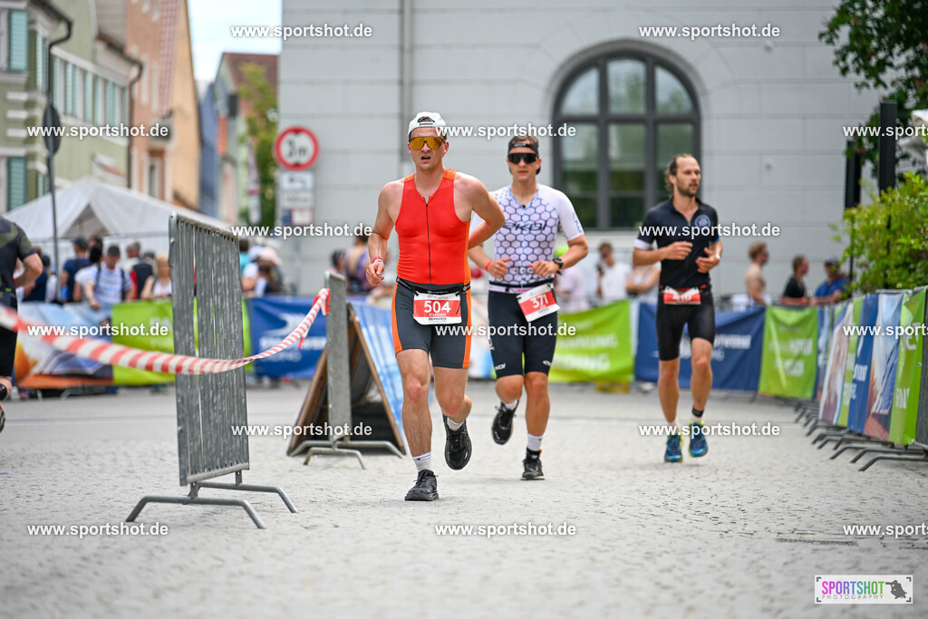 SZI_8427 | Stadttriathlon Erding 2025. #yourpictrs #sportshot_your_pictrs @Sportshotphotography #stadttriathlonerding Copyright: www.sportshot.de