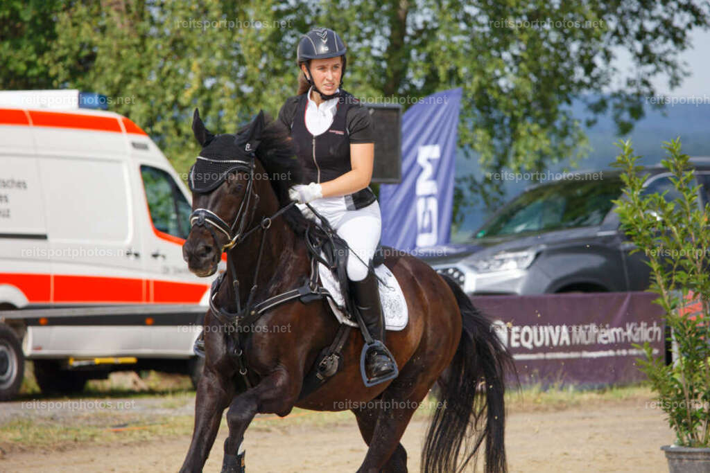 JHE_1005 | JoYa Fotografie - Realisiert mit Pictrs.com