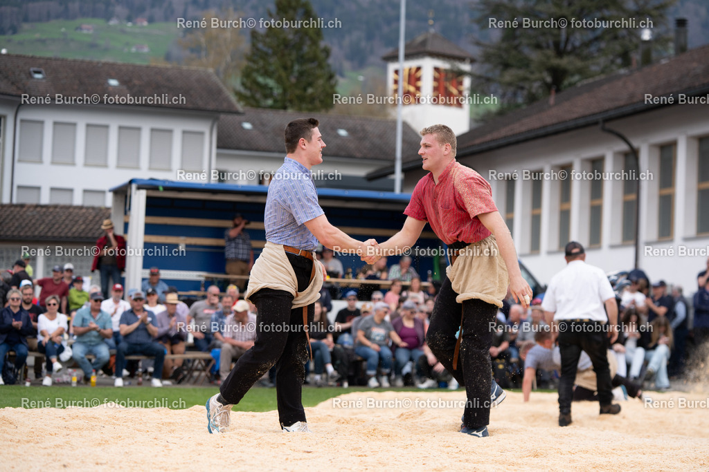 BUR03349 | René Burch leidenschaftlicher Fotograf aus Kerns in Obwalden.  Hier finden sie Sport, Landschaft und Natur Fotografie.
 - Realisiert mit Pictrs.com