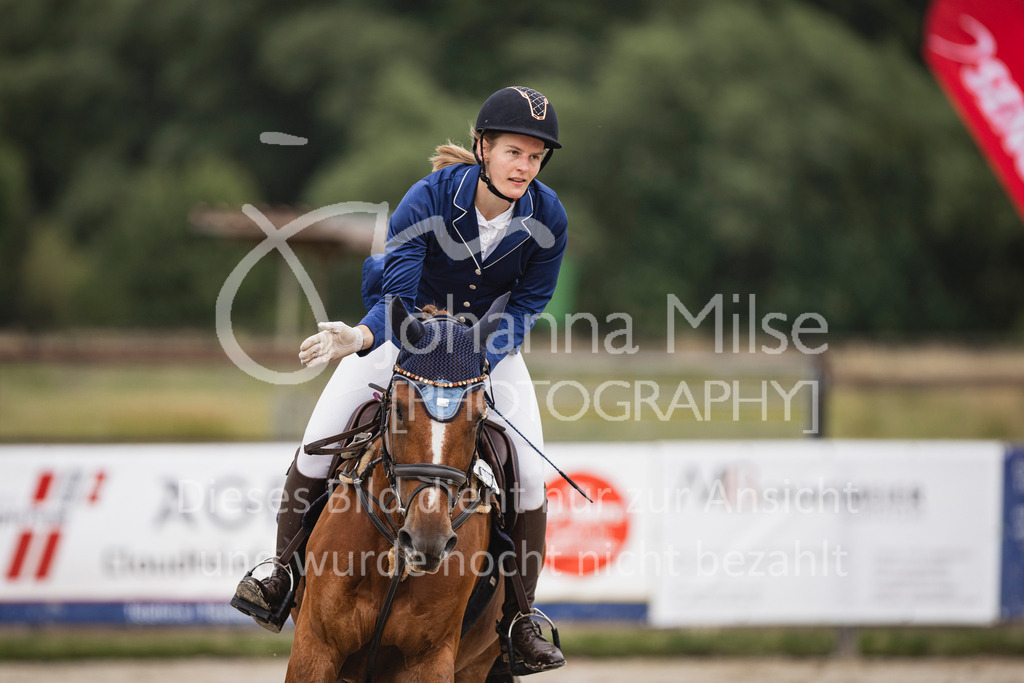 250627_PfSpTa_Stil-A1-189 | Deine schönsten Turniermomente als professionelle Fotos! Entdecke hochwertige Pferdesport-Fotografie im Online-Shop. Jetzt Fotos finden & bestellen!