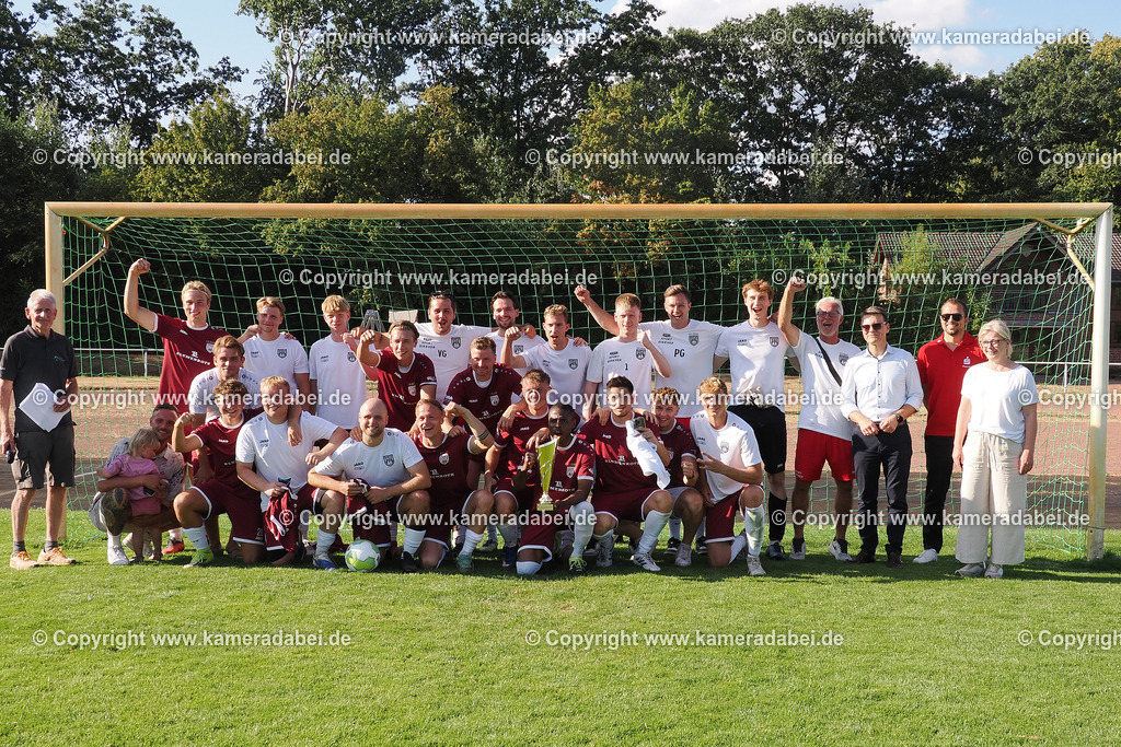 Fußball : Voerder Stadtmeisterschaft am 01.08.2026 auf der Anlage des TV Voerde mit SV 08/29 Friedrichsfeld, SV Spellen und dem TV Voerde. Der STV Hünxe vervollständigt als 4. Mannschaft das Turnier. | Fußball : Voerder Stadtmeisterschaft am 01.08.2026 auf der Anlage des TV Voerde mit SV 08/29 Friedrichsfeld, SV Spellen und dem TV Voerde. Der STV Hünxe vervollständigt als 4. Mannschaft das Turnier. - Realisiert mit Pictrs.com
