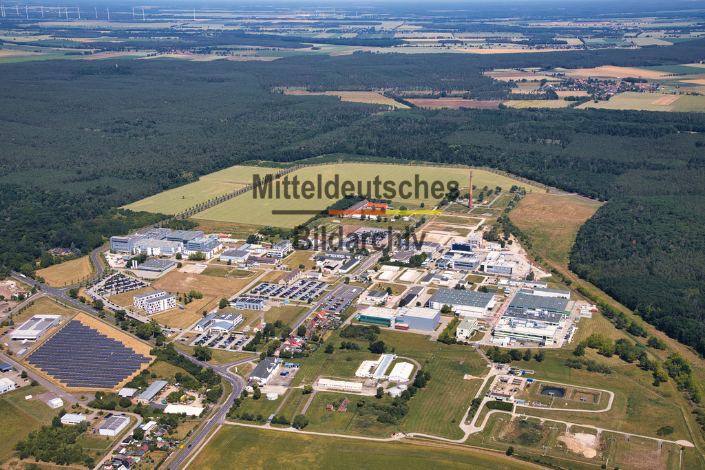51-52_Roßlau_IMG_Wittenberg_8059 | Die schönsten Luftbilder von Sachen-Anhalt & Mitteldeutschland als Bilddatenbank zur kommerziellen Nutzung. Nutzen Sie unsere Erfahrung seit 2005 in der Luftbildfotografie. - Realisiert mit Pictrs.com