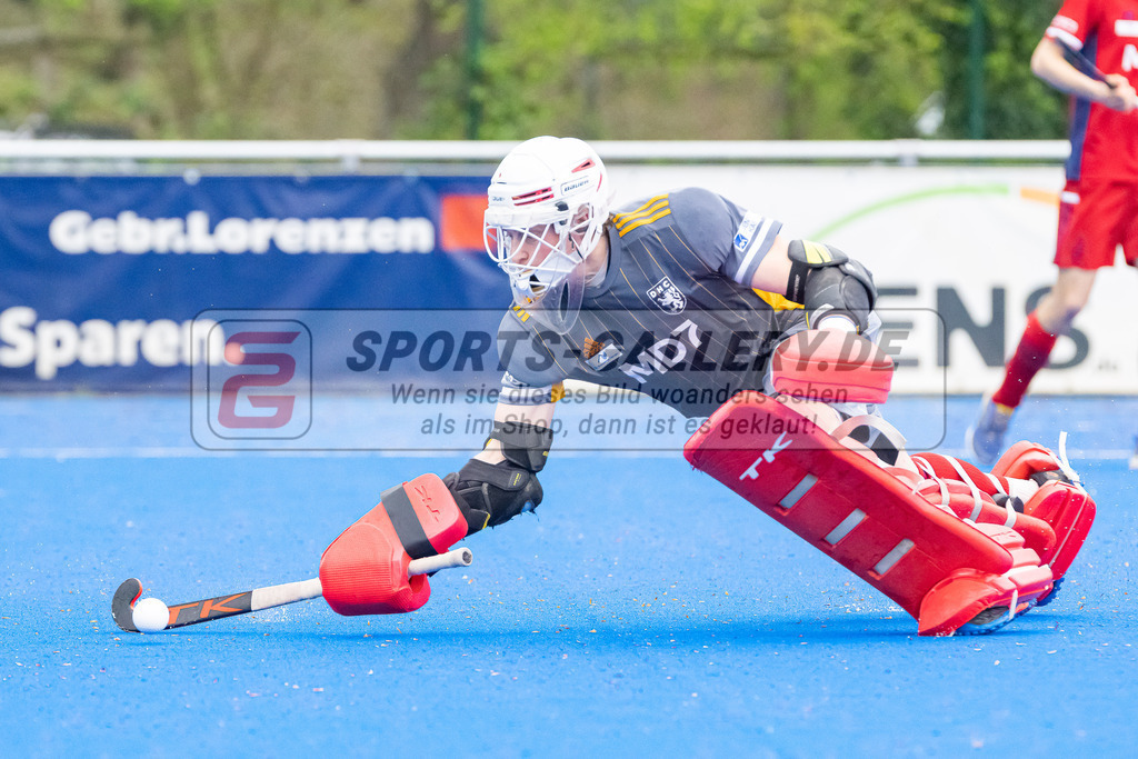 HK_20230422_107136 | 1. Bundesliga Herren Crefelder HTC - Düsseldorfer HC am 22.4.2023 Krefelder HTC ( CHTC ), Krefeld , Zickler Anton Torwart ( Düsseldorfer HC #32 )