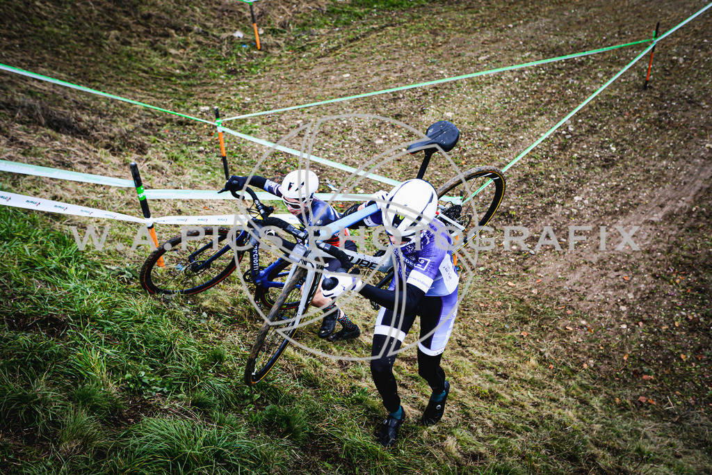 ..... | AUSTRIA, 24.11.24, 3.Radquerfeldein GP um das Sportzentrum Gunskirchen Image shows: Photo: Wapics / Andreas Willdoner