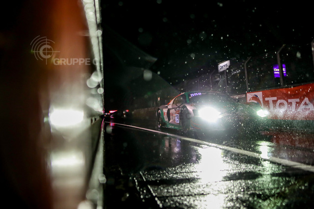24hNbr20_077657JS_TU | ADAC TOTAL 24h Nürburgring 2020 - Foto: Gruppe C Photography; #029 Audi R8 LMS GT3, Audi Sport Team: Mattia Drudi, Christopher Mies, Rene Rast, Kelvin van der Linde - Realisiert mit Pictrs.com