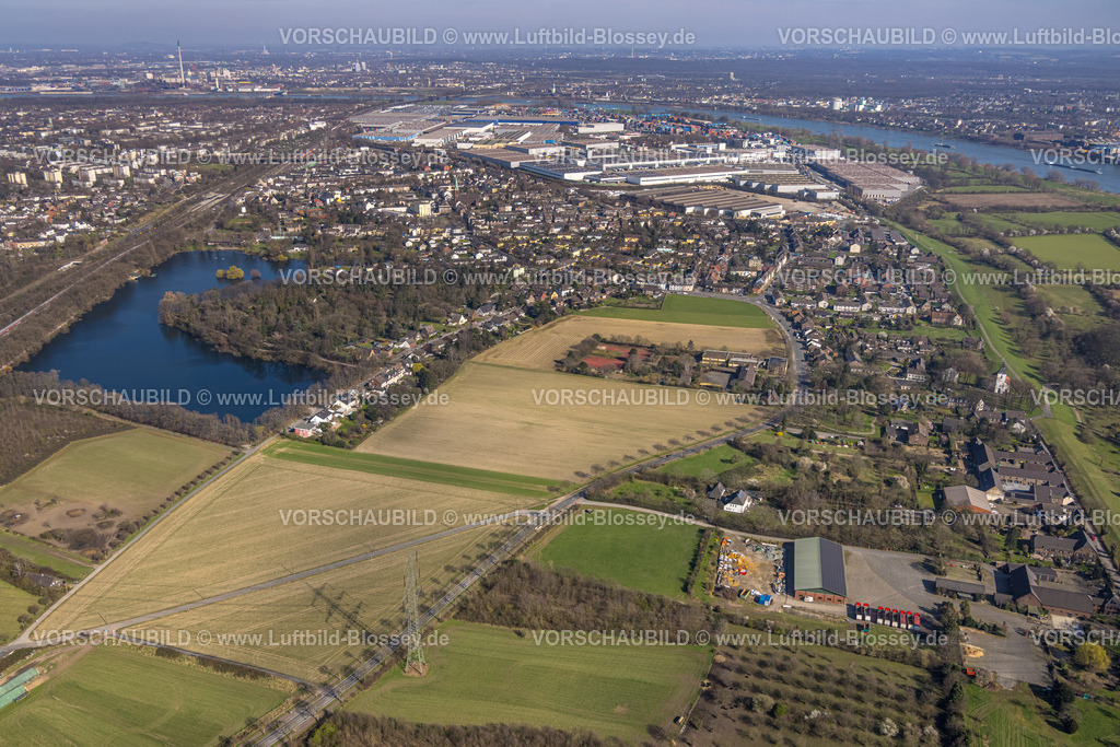 Duisburg240303328 | Luftbild, Wiesenfläche Friemersheim und Kruppsee mit Wald, am logport I, Containerhafen, Duisburg Hafen D3T Duisburg Trimodal Terminal, AutomobilLogistik, Friemersheim, Duisburg, Ruhrgebiet, Nordrhein-Westfalen, Deutschland, Duisburg-S