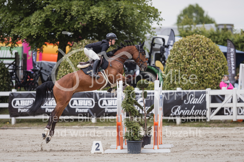 230520_MayDays_Zeit-S-216 | Deine schönsten Turniermomente als professionelle Fotos! Entdecke hochwertige Pferdesport-Fotografie im Online-Shop. Jetzt Fotos finden & bestellen!