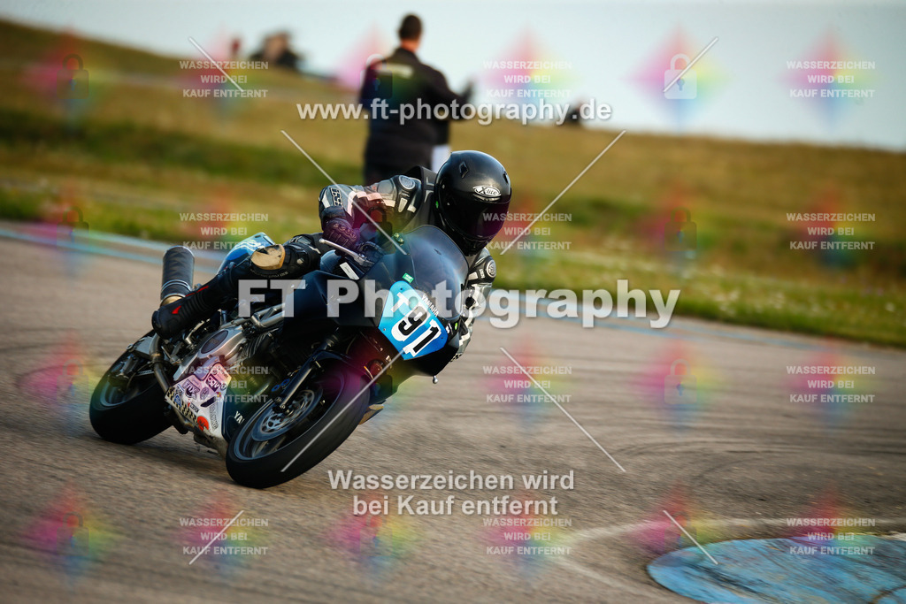 _MOT5257 | Hier findet Ihr Bilder von Touristenfahrten auf der Nürburgring Nordschleife oder von anderen Veranstaltungen die ich besucht habe. Viel Spass beim Durch Schauen 