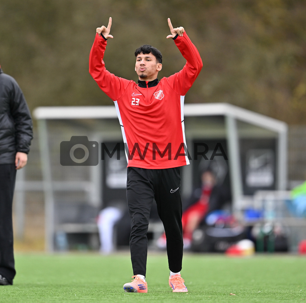 Fussball I Herren I Saison 2025-2026 I Bundesliga I 6. Spieltag I Eintracht Frankfurt - FC Bayern München  | MWMARA - Realisiert mit Pictrs.com
