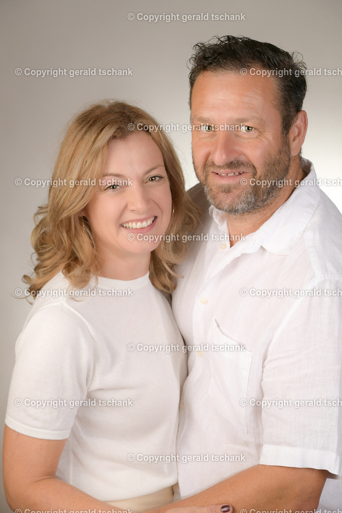 DSC_2038 | Wählen Sie hier bitte Ihr bestes Foto aus, mit diesem Bild wird Ihr Set produziert. Sollten Sie kein Bild wählen oder mehrere suchen wir das Beste aus!