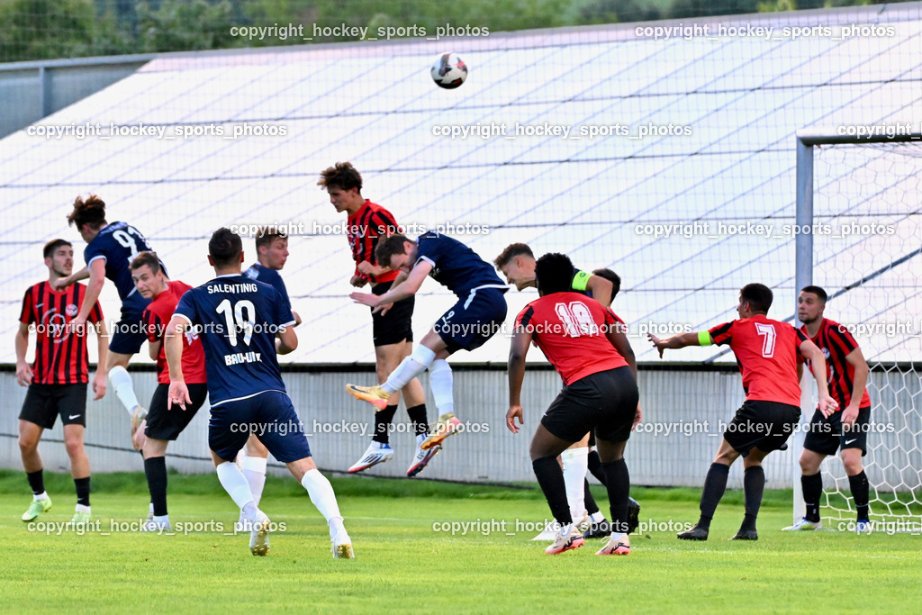SC St. Veit vs. FC Nussdorf Debant | #2 Philipp Straganz FC Nussdorf Debant, #7 Aleksandar Simic FC Nussdorf Debant, #10 Rashidi Mohamed Udikaluka FC Nussdorf Debant, #19 Julian Salentinig SC St. Veit, #9 Julian Brandstätter SC St. Veit, #17 Julian Graf FC Nussdorf Debant, #15 Philipp Höberl SC St. Veit, SC St. Veit vs. FC Nussdorf Debant, SC St. Veit vs. FC Nussdorf Debant am 22.08.2025 in St. Veit an der Glan (Jacques Lemans Arena), Austria, (Photo by Bernd Stefan)