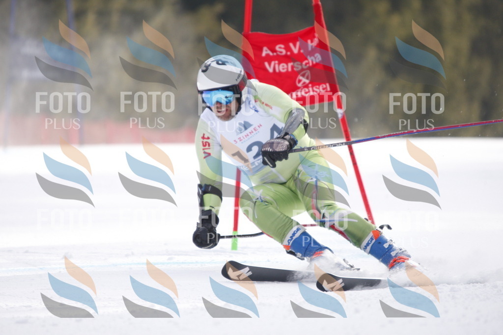 D6702 | holidayphoto