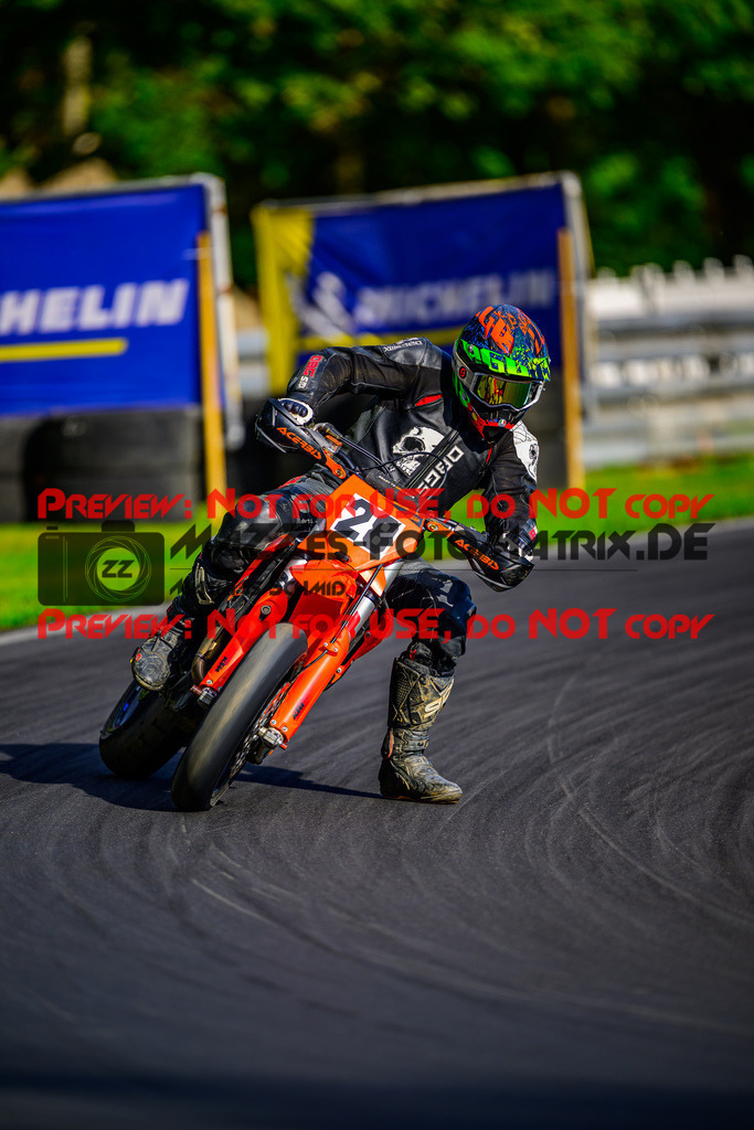 MaZZes_Fotomatrix_20251003_6007705_2965 | S4