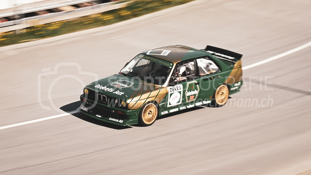 Lenzerheide Motor Classic - 3. Juni 2023 | Lenzerheide Motor Classic, 3. Juni 2023. 
Instagram: @lenzerheidemotorclassics / @acs.ch
Bild: Sportfotografie Markus Aeschimann | www.markus-aeschimann.ch - Realisiert mit Pictrs.com