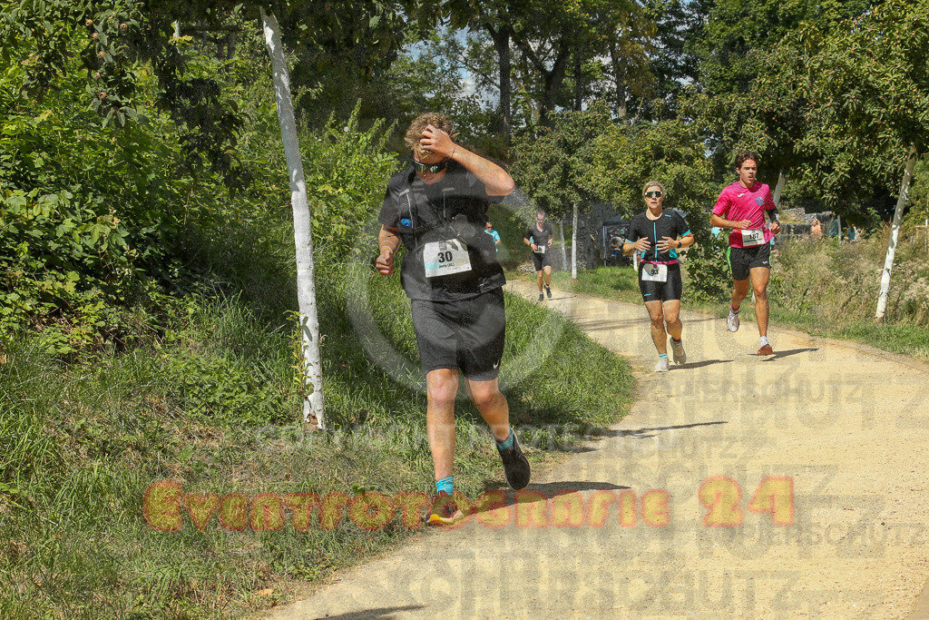 250824_1245_EX1_0409 | Sportfotografie im Rhein-Sieg Kreis, Köln, Bonn, NRW, Rheinland Pfalz, Hessen, etc. Unser Tätigkeitsfeld umfasst den Laufsport vom Volkslauf über den Marathon, Duathlon, Triathon bis zum Ultralauf wie Kölnpfad Ultra oder Schindertrail.