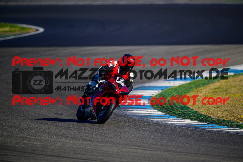 MaZZes_Fotomatrix_20250407_6007705_1201 | INST