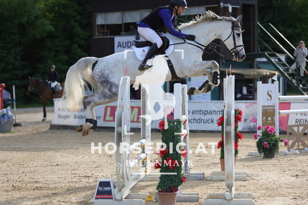 0P6A9707 | Willkommen bei Brunnmayr - Design & Fotografie – Ihrem Spezialisten für Reitturniere und Pferdeveranstaltungen in Oberösterreich, Salzburg und Bayern! Seit über 17 Jahren sind wir leidenschaftlich dabei.