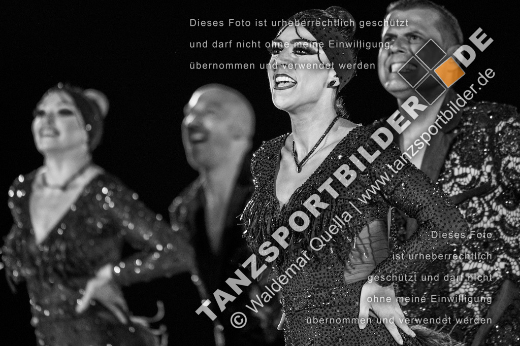 20250503-10816 | Hier finden Sie Tanz Bilder vom Latein und Standard Formationen tanzen. Sportbilder vom Tanzsport. Schöne Fotos und von Weltmeisterschaft, Europameisterschaft, Bundesliga, Regionalliga, Oberliga und Landesliga sowie von GOC Stuttgart, DanceComp, WM Bremen