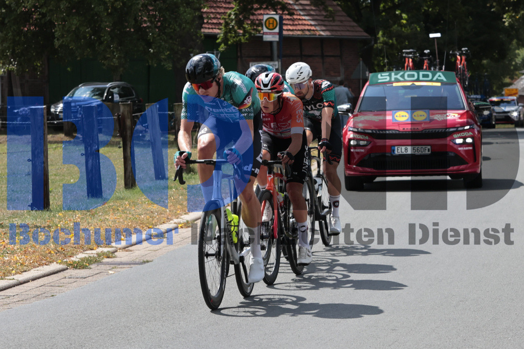 SES_DEUTOU20250821-55 | bond - Realisiert mit Pictrs.com