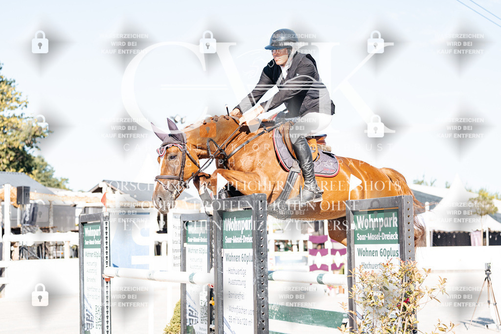 CK904037 | Turnierfotografie Pferdefotografie Trier Rheinland-Pfalz Pferdesport Reitsport Tierfotografie Sportfotografie Pferdevideo Pferdevideografie Equestrianvideography equestrianphotography  - Realisiert mit Pictrs.com
